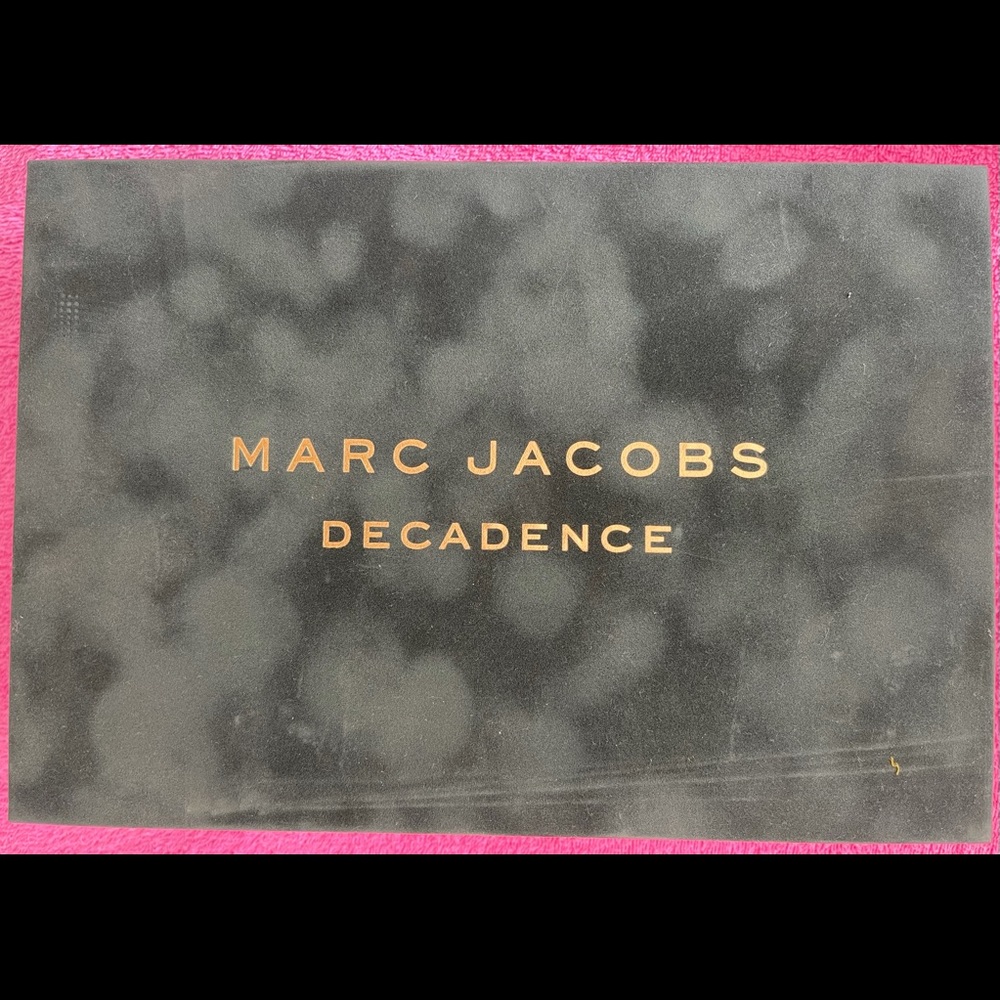 Marc Jacobs Decadence perfume gift set